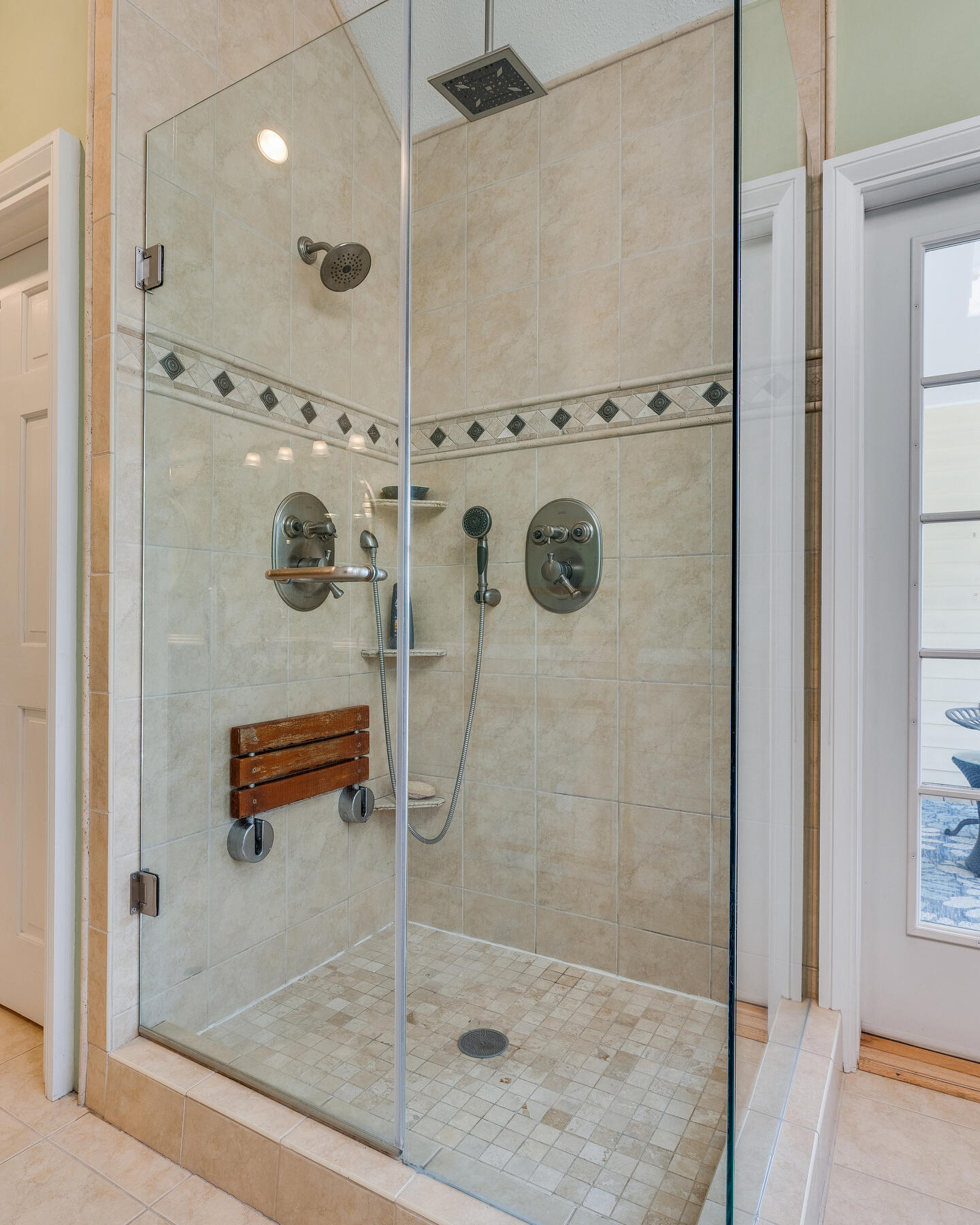 707 East Mountain View Road Johnson City, TN 37601 - Photo 47 of 102 047