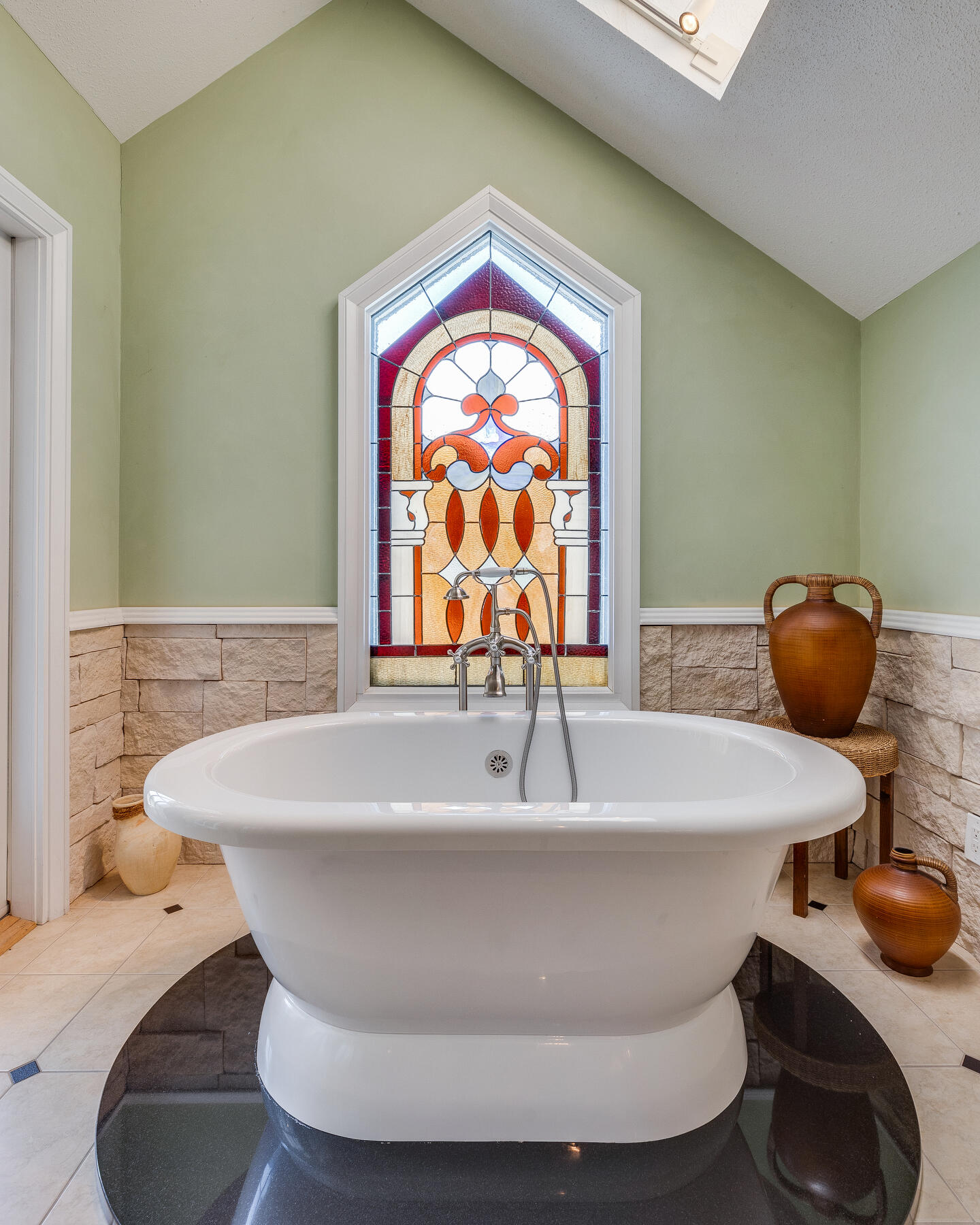 707 East Mountain View Road Johnson City, TN 37601 - Photo 48 of 102 048