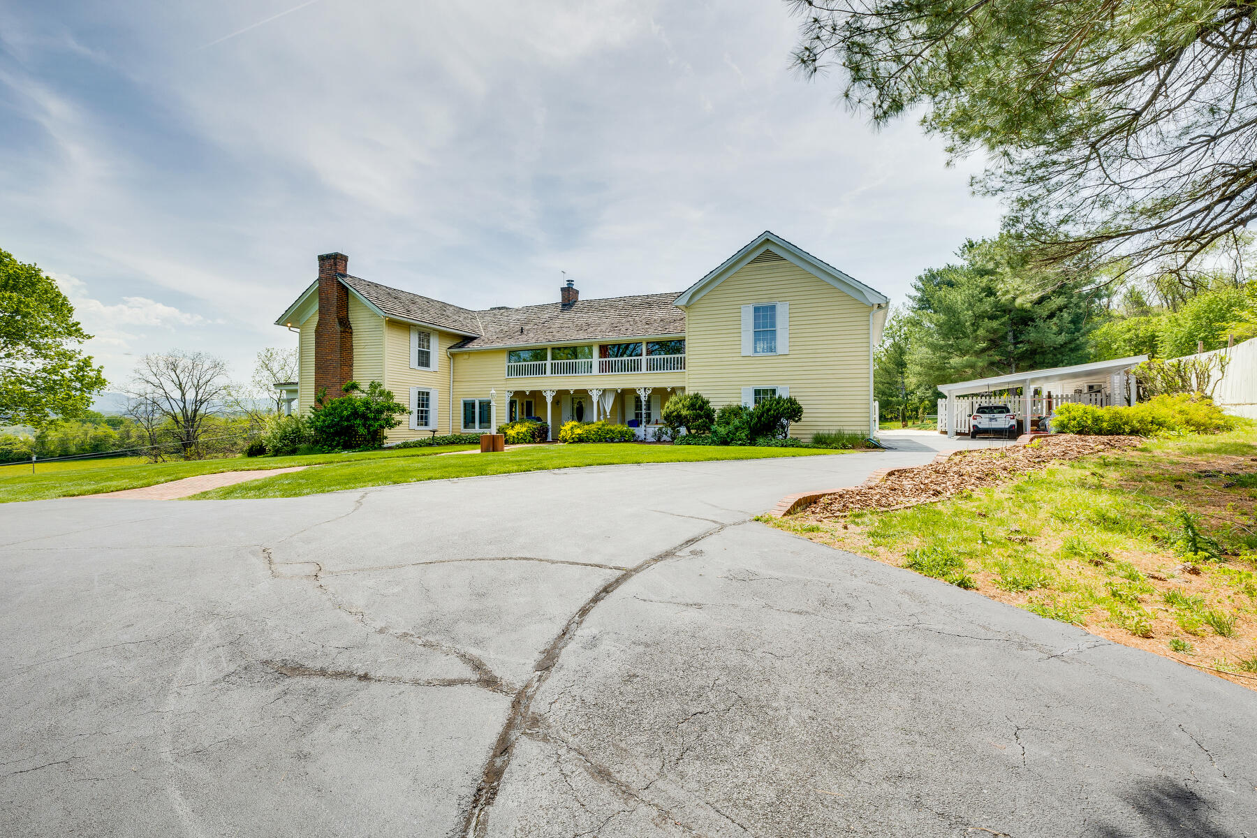 707 East Mountain View Road Johnson City, TN 37601 - Photo 71 of 102 071