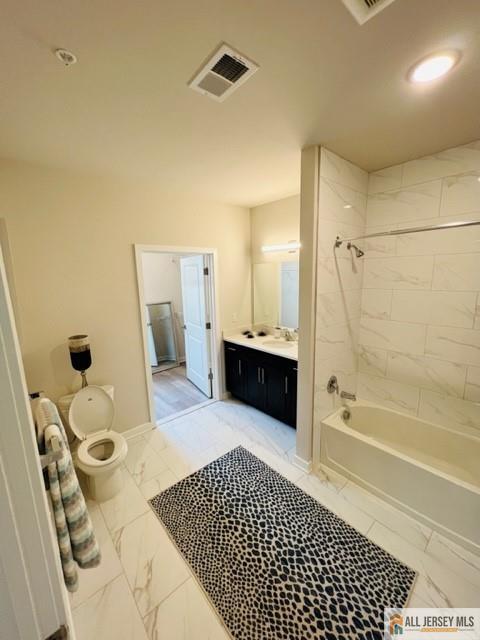 463 Old Post Road Edison, NJ 08817 - Photo 11 of 21 a bathroom with a sink a toilet and shower