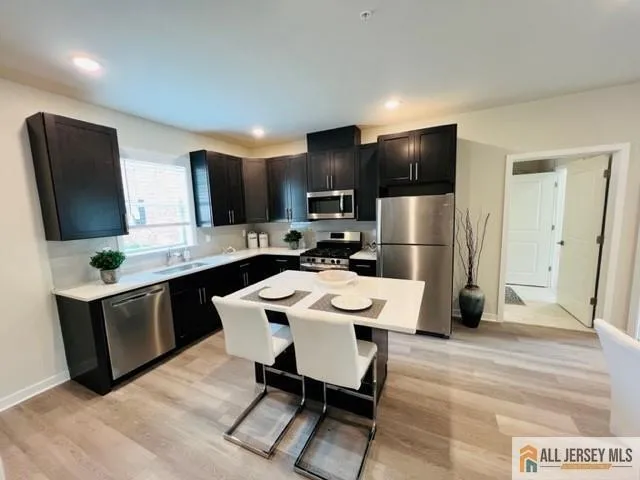 $2,350 | 463 Old Post Road, Edison, NJ 08817