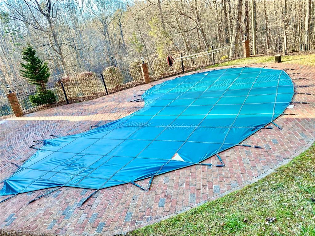 5064 Bunch Road Summerfield, NC 27358 - Photo 7 of 46 Gallery Image 7