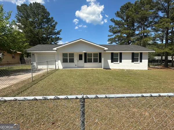 $160,000 | 423 King Drive, Warner Robins, GA 31093