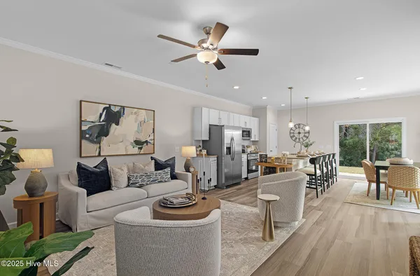 $354,900 | 236 Cline Way, Unit 127 1809 LIVE OAK, Beaufort, NC 28516