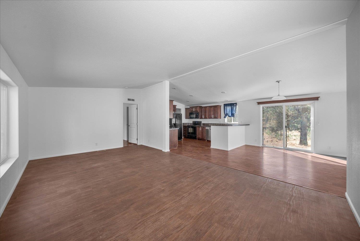 4402 West Jensen Road Cheney, WA 99004 - Photo 3 of 37 Gallery Image 3