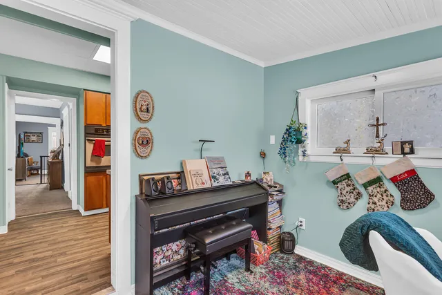 $189,900 | 310 West Barnes Avenue, Lansing, MI 48910