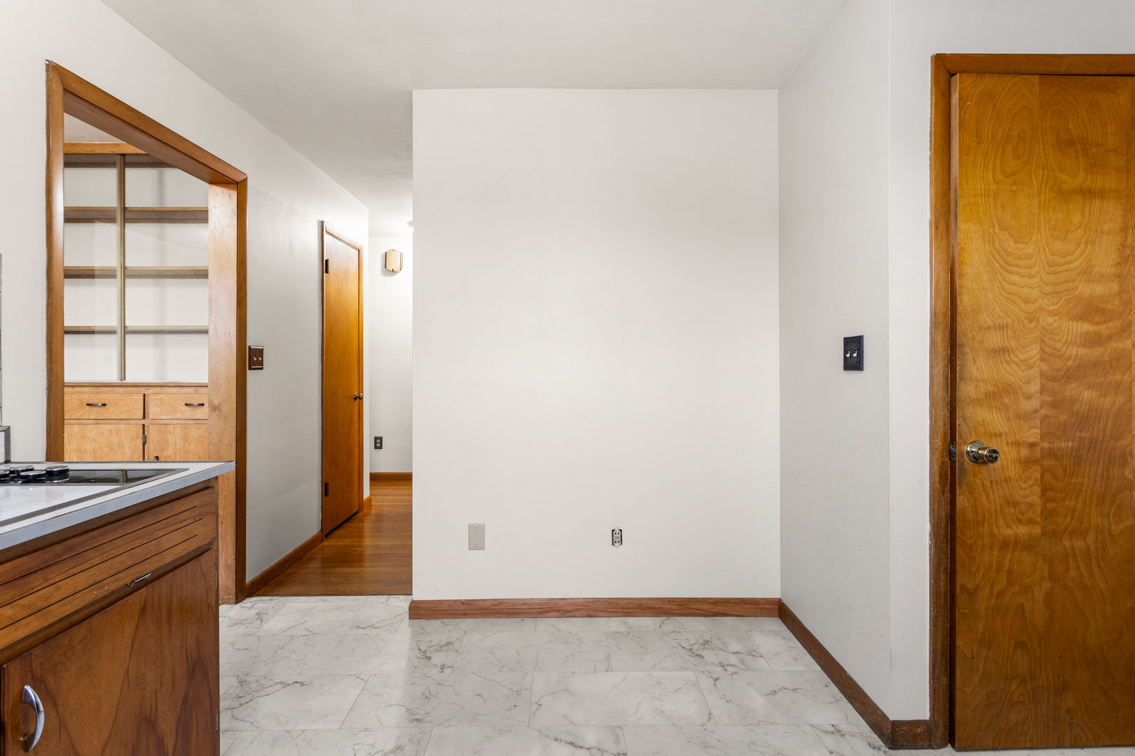 904 West Kirby Avenue Champaign, IL 61821 - Photo 14 of 46 a view of kitchen with sink and refrigerator