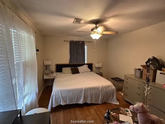 $1,795 | 313 Laurel Street, Bryan, TX 77801