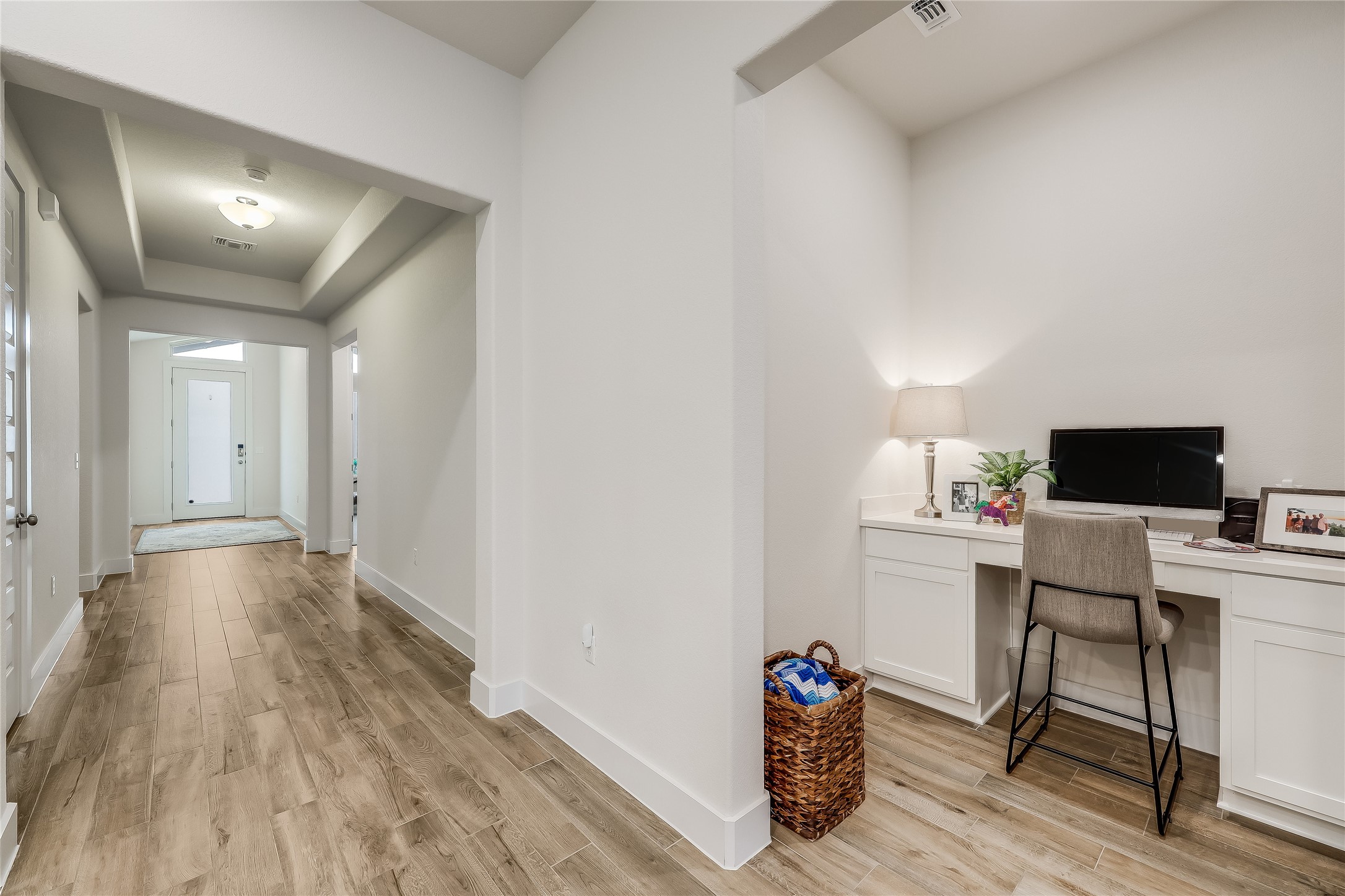 8400 Skytex Street Austin, TX 78744 - Photo 19 of 37