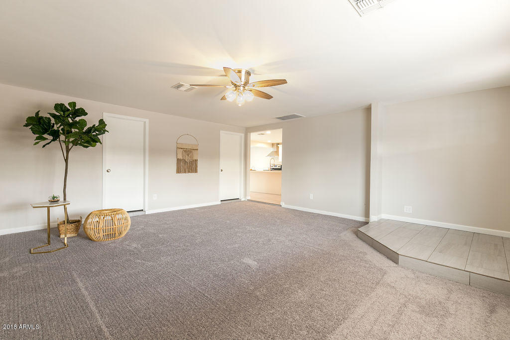 4056 East Hearn Road Phoenix, AZ 85032 - Photo 5 of 22 Family Room