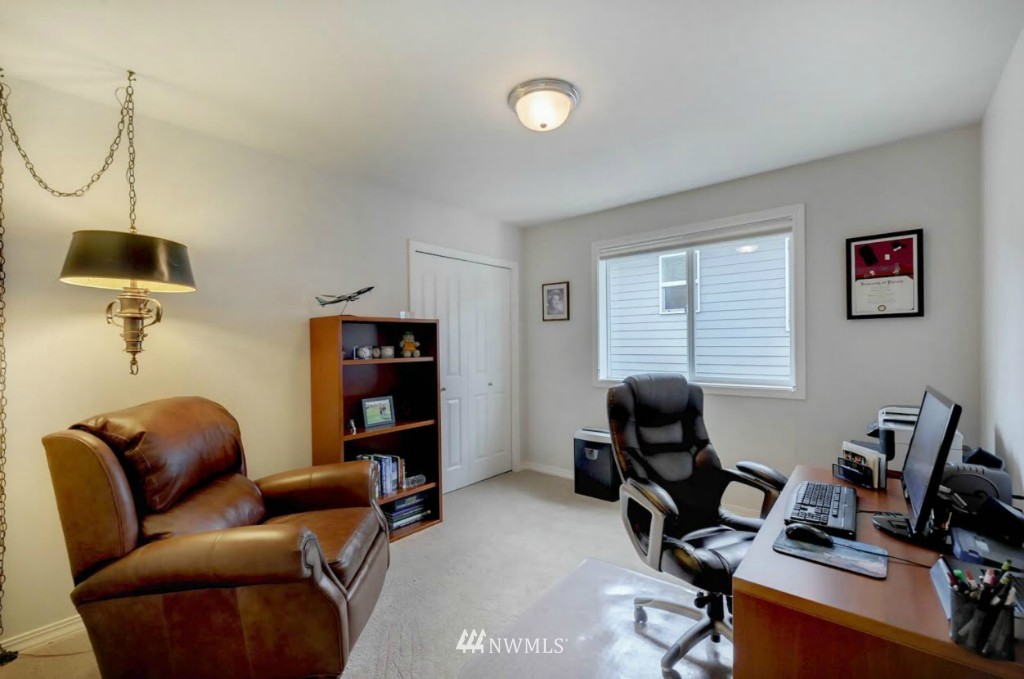 21314 37th Avenue Southeast Bothell, WA 98021 - Photo 13 of 24