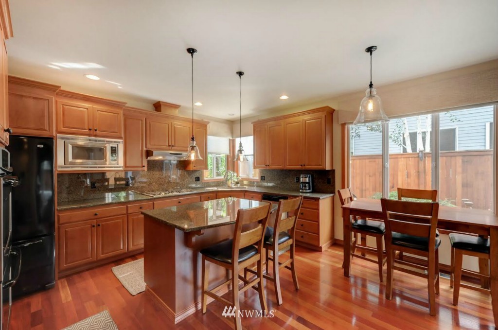 21314 37th Avenue Southeast Bothell, WA 98021 - Photo 10 of 24