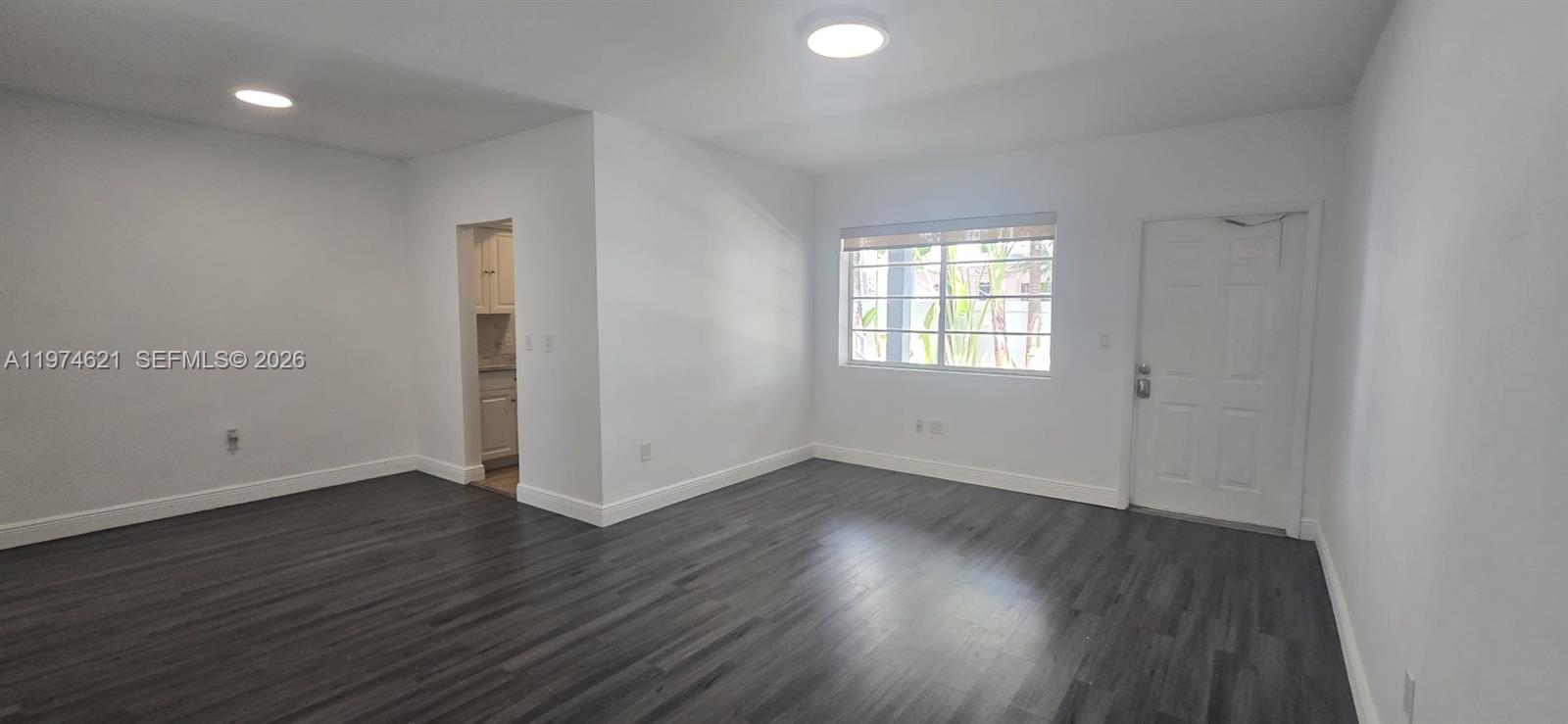 8430 Harding Avenue, Unit 3 Miami Beach, FL 33141 - Photo 14 of 70