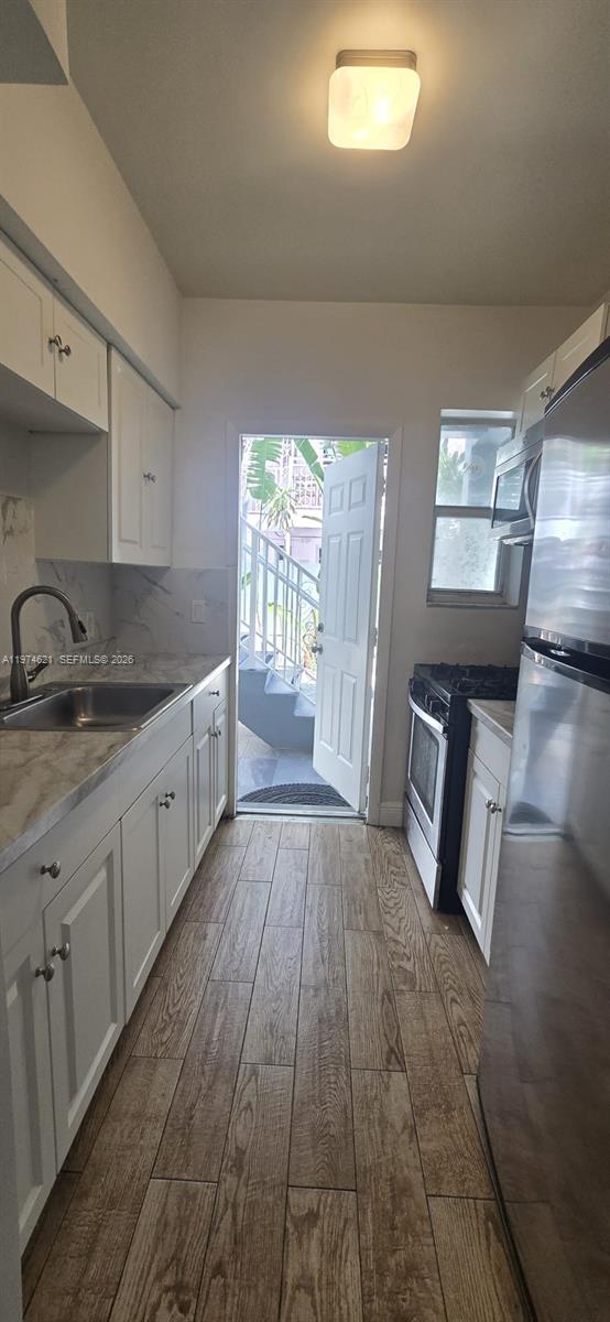 8430 Harding Avenue, Unit 3 Miami Beach, FL 33141 - Photo 23 of 70