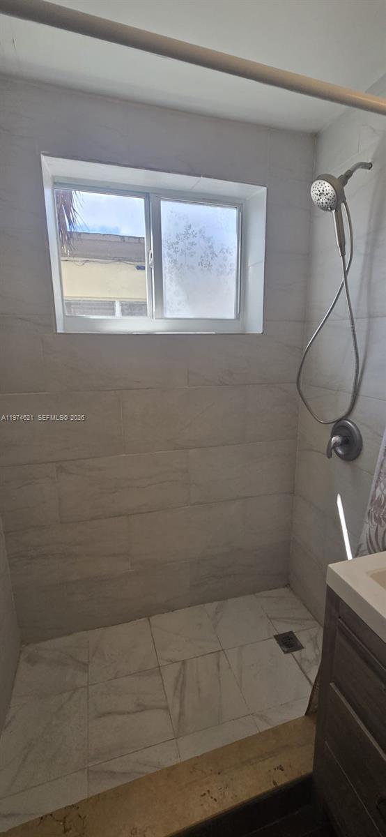 8430 Harding Avenue, Unit 3 Miami Beach, FL 33141 - Photo 29 of 70