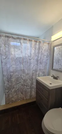 $1,900 | 8430 Harding Avenue, Unit 3, Miami Beach, FL 33141