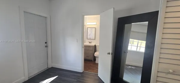 $1,900 | 8430 Harding Avenue, Unit 3, Miami Beach, FL 33141