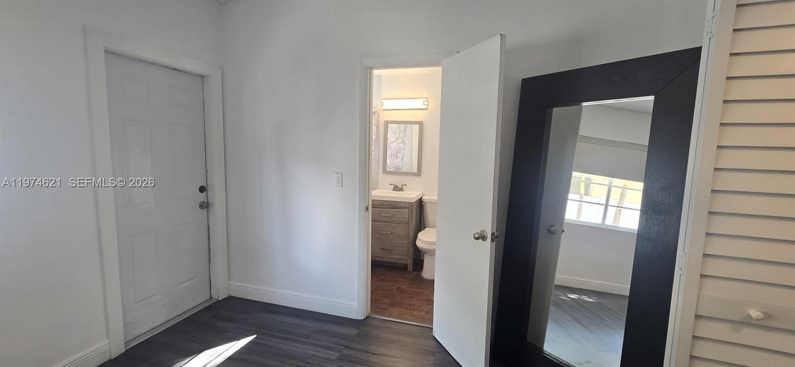 8430 Harding Avenue, Unit 3 Miami Beach, FL 33141 - Photo 38 of 70