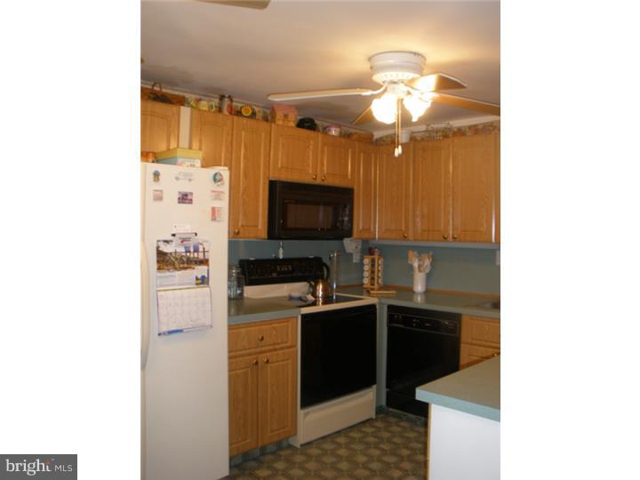 18 Rampart West Media, PA 19063 - Photo 10 of 24 Kitchen