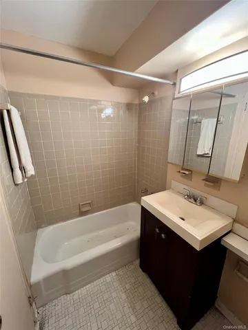 $129,888 | 86-29 155th Avenue, Unit 1G | Lindenwood