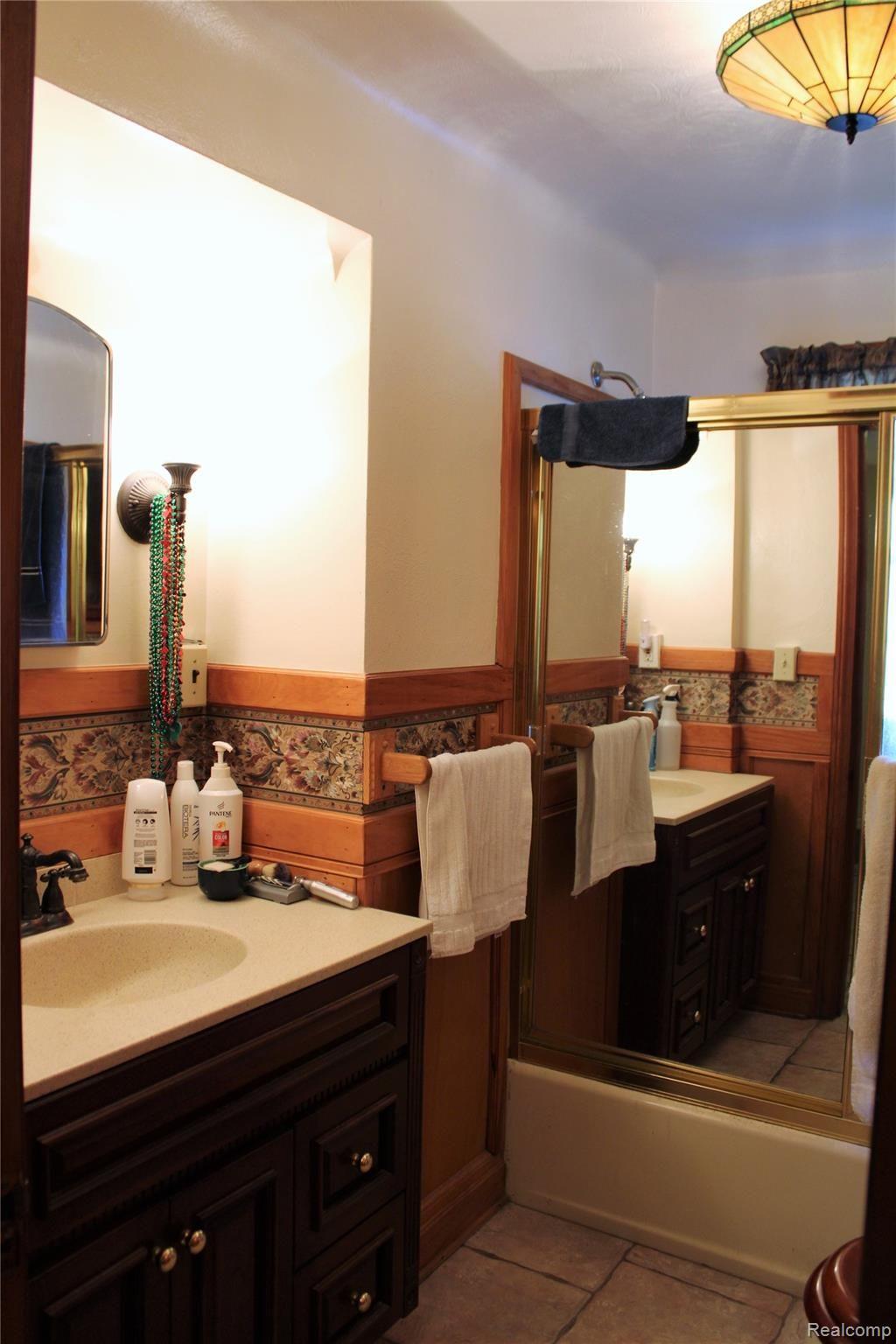 3598 Davison Road Lapeer, MI 48446 - Photo 14 of 32 IMG_1359.JPG