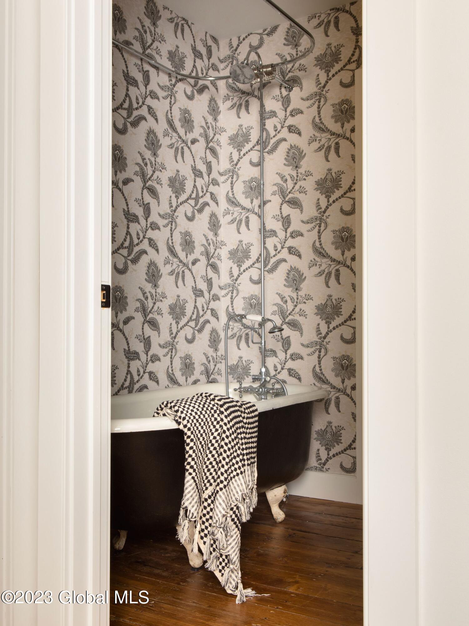 249 State Street Hudson, NY 12534 - Photo 12 of 24 photo_online_012