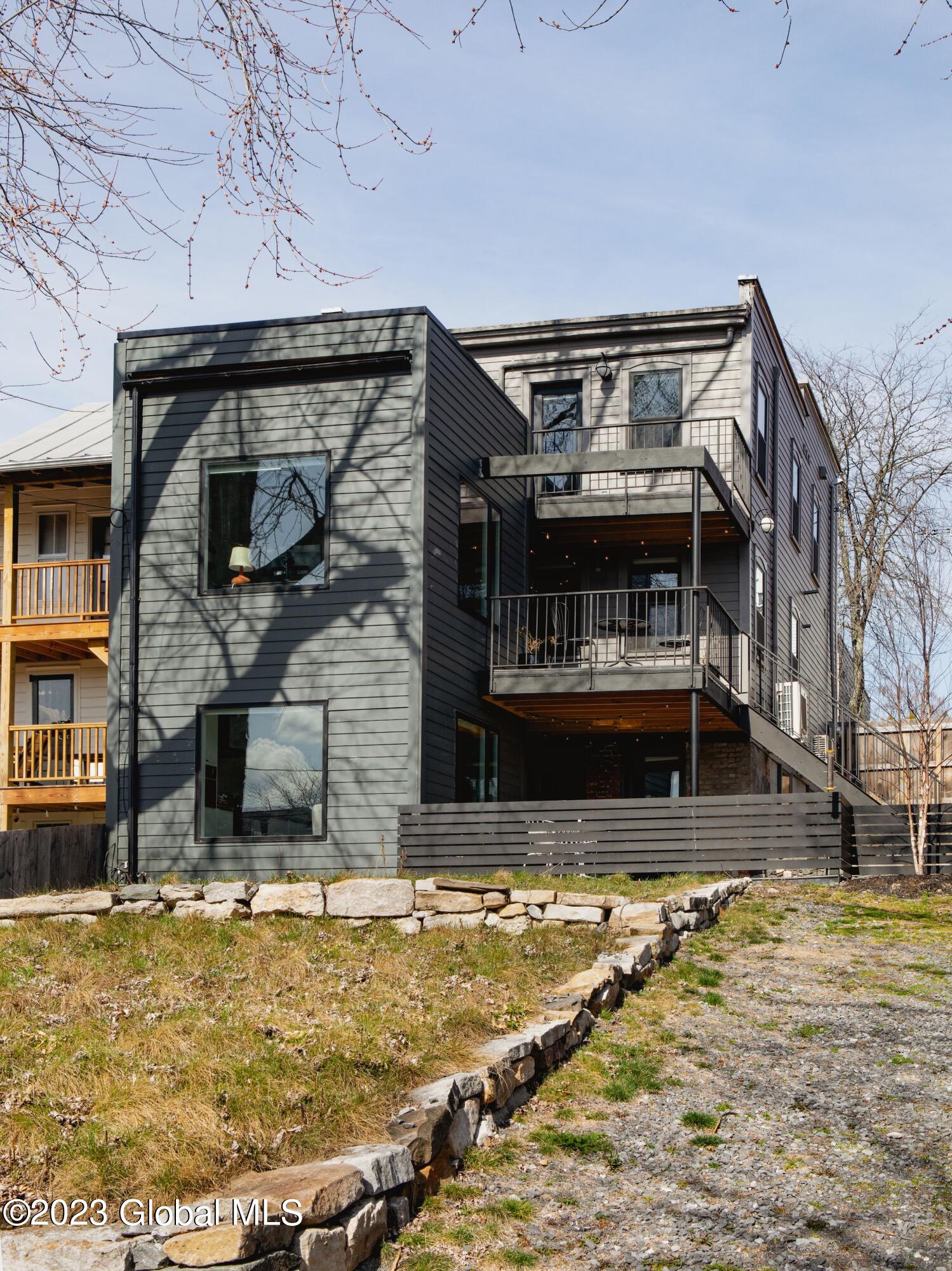 249 State Street Hudson, NY 12534 - Photo 23 of 24 photo_online_023