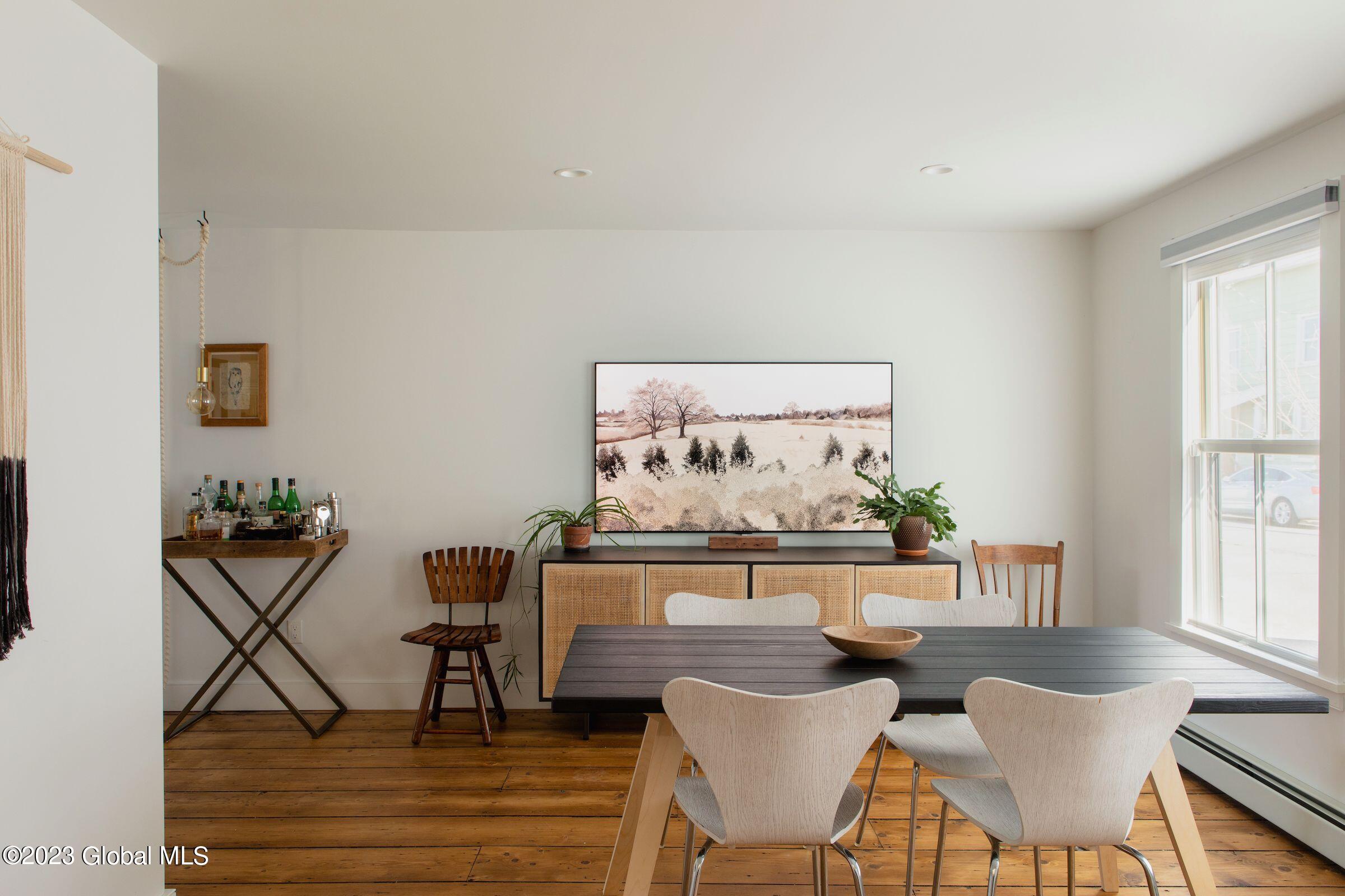 249 State Street Hudson, NY 12534 - Photo 10 of 24 photo_online_010