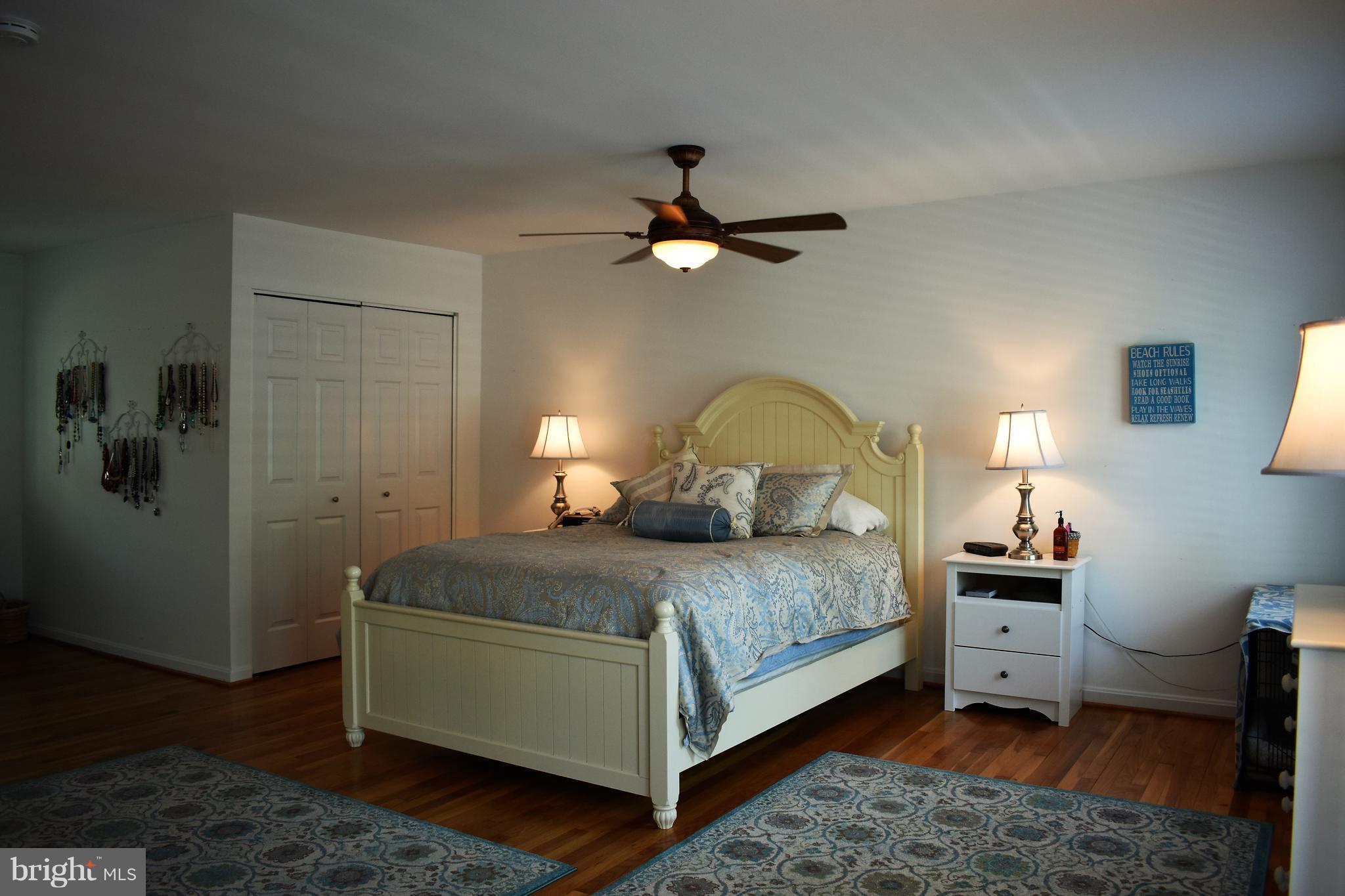 8618 Stonewall Road Manassas, VA 20110 - Photo 17 of 30 You'll love the master!