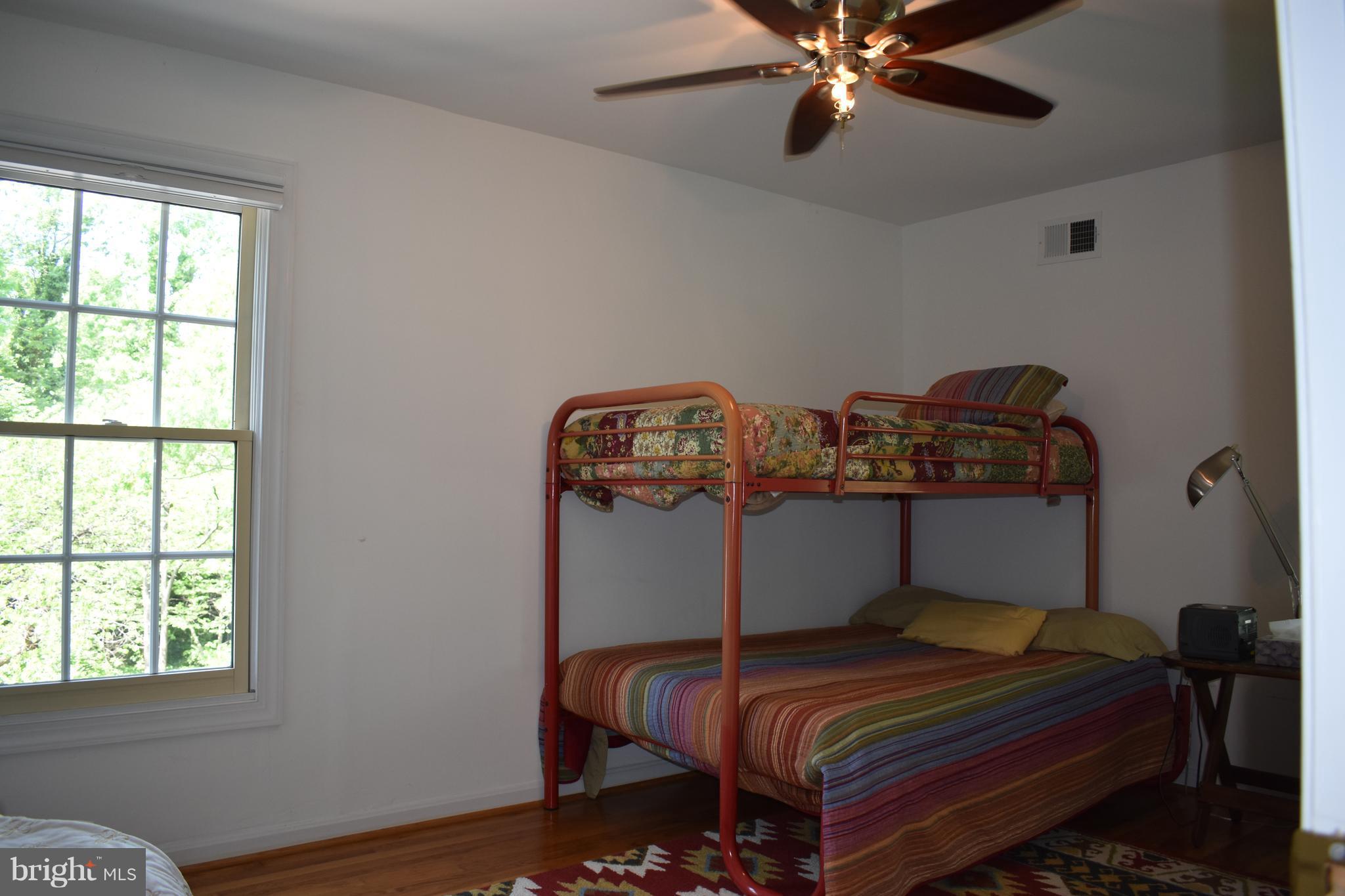 8618 Stonewall Road Manassas, VA 20110 - Photo 21 of 30 Space will not be an issue here!