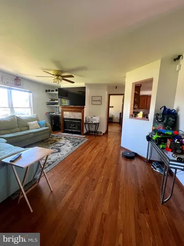 $302,000 | 2 Sheppard Davis Road, Cedarville, NJ 08311