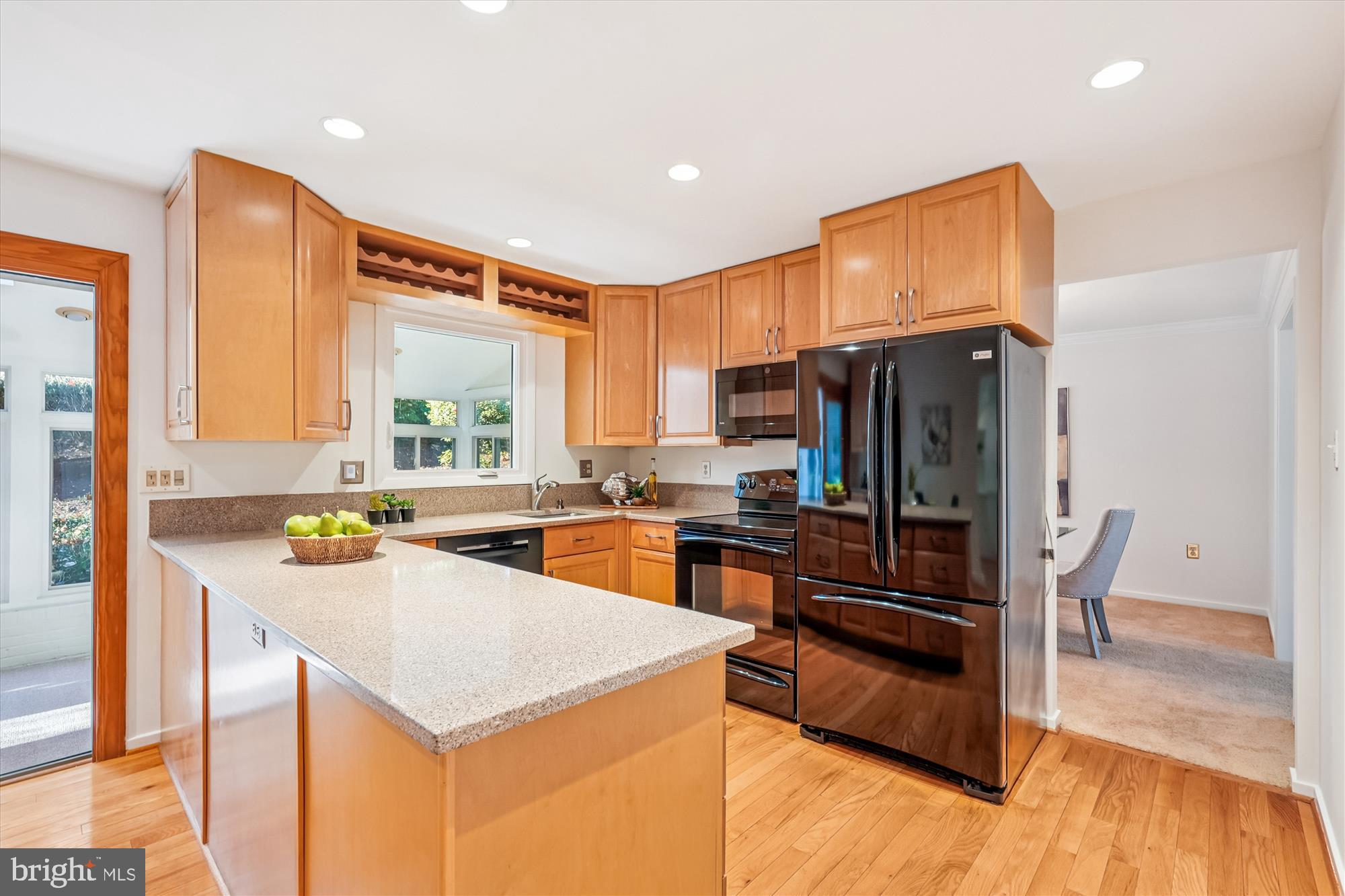 11410 Running Cedar Road Reston, VA 20191 - Photo 12 of 56 a kitchen with stainless steel appliances a stove and a refrigerator