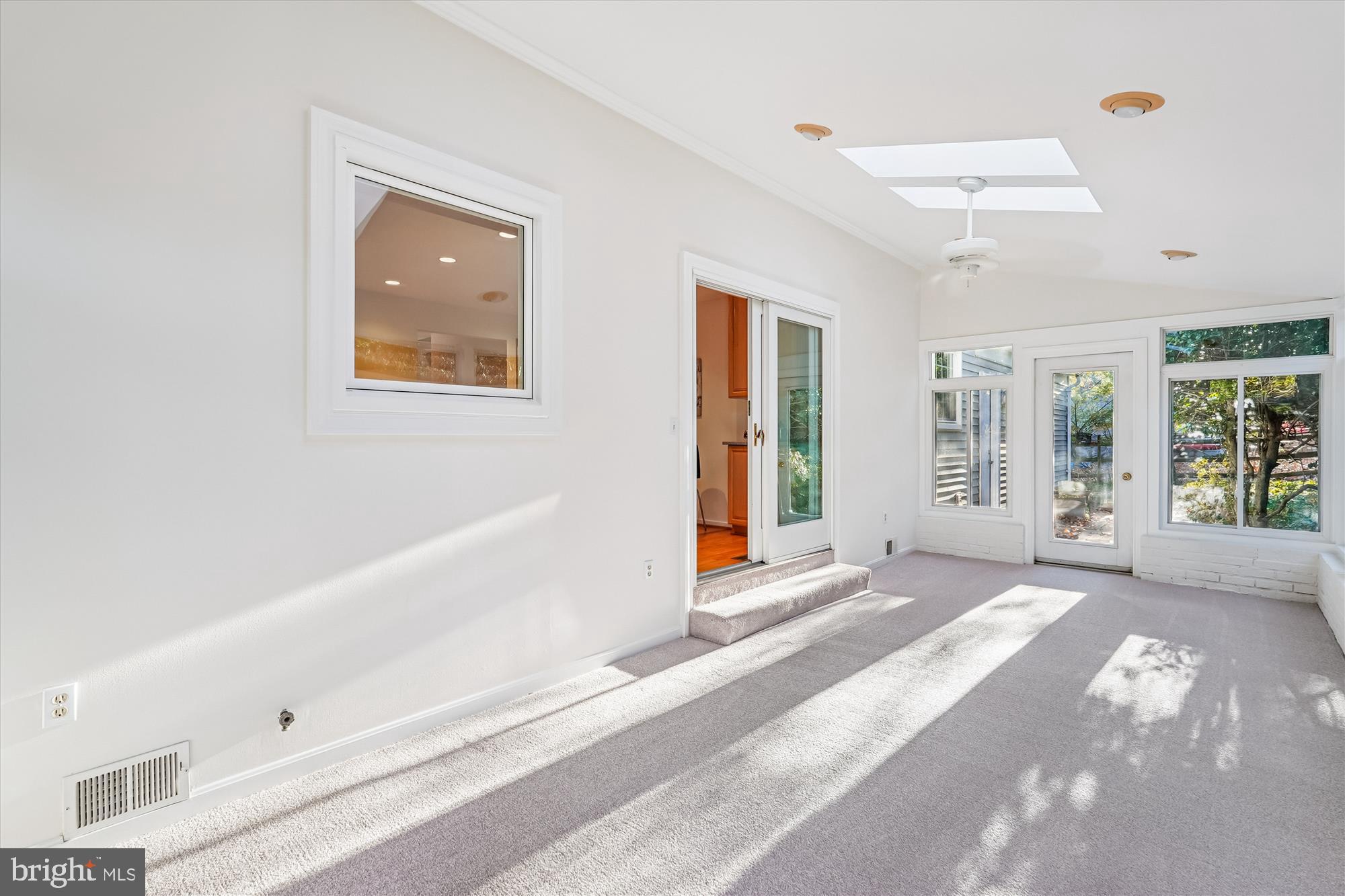 11410 Running Cedar Road Reston, VA 20191 - Photo 50 of 56