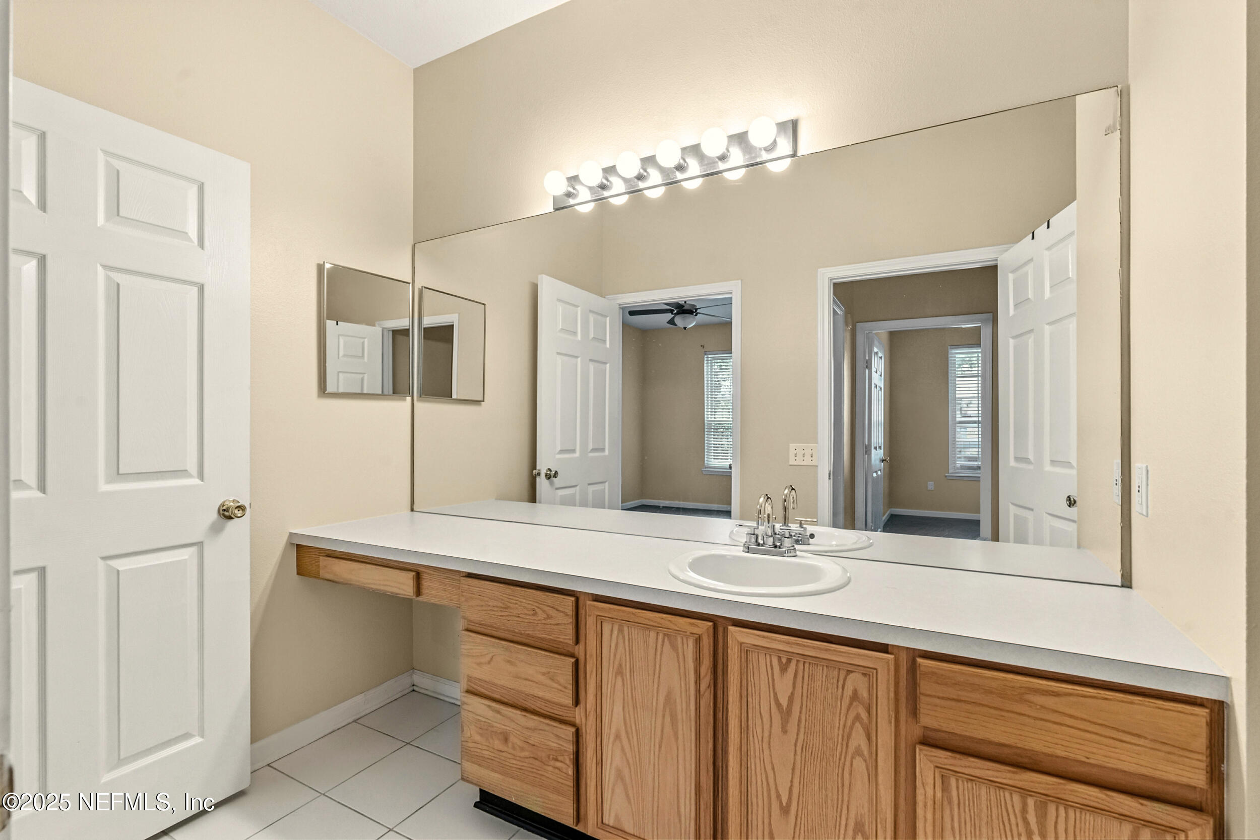 7990 Baymeadows Road East, Unit 410 Jacksonville, FL 32256 - Photo 26 of 31 23_homeprimemedia-23