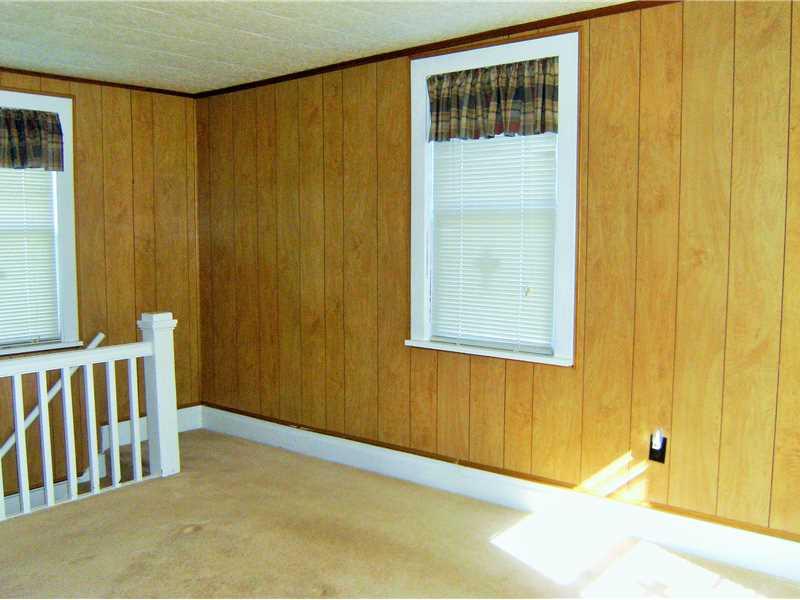 250 McCoy Road McKees Rocks, PA 15136 - Photo 5 of 12 Master Bedroom.