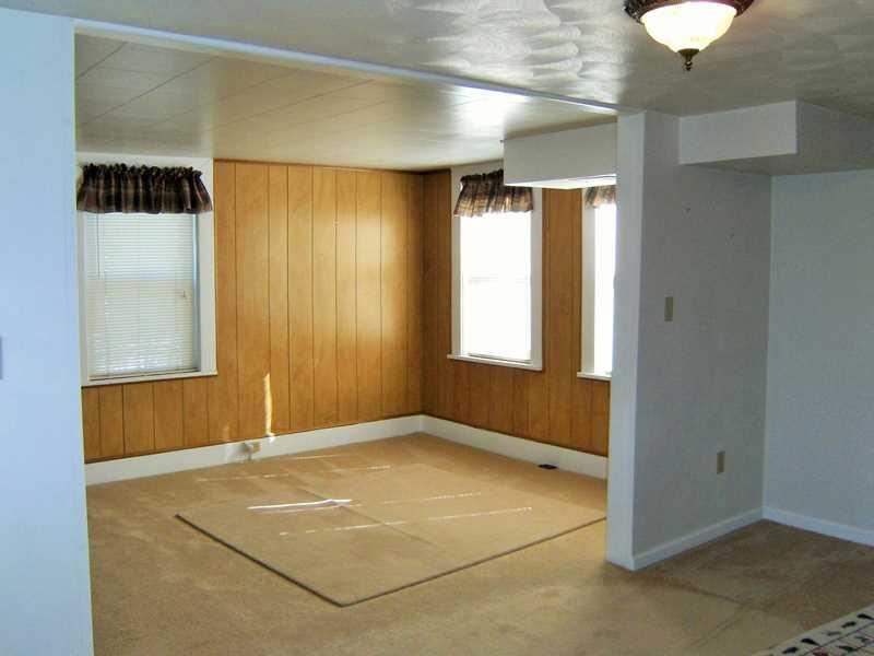 250 McCoy Road McKees Rocks, PA 15136 - Photo 6 of 12 Basement/Game Room.