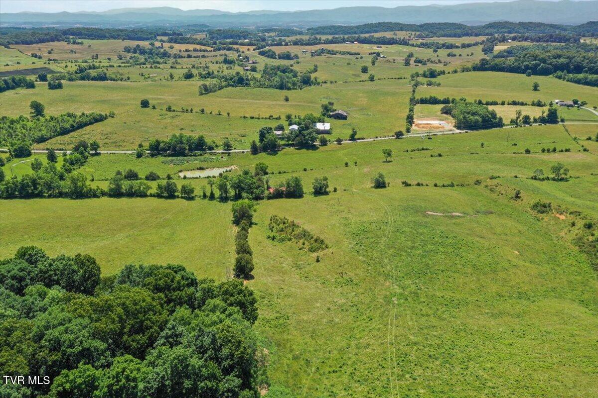15.58-ac Old Snapps Ferry Road Chuckey, TN 37641 - Photo 3 of 12 04-DJI_0129