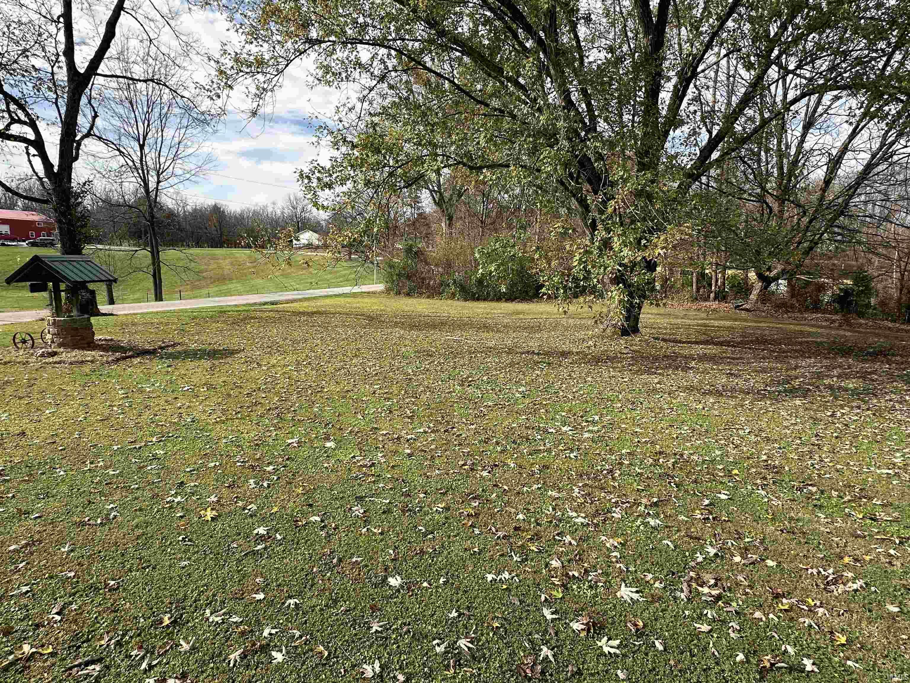 615 Mahan Road Bedford, IN 47421 - Photo 6 of 28