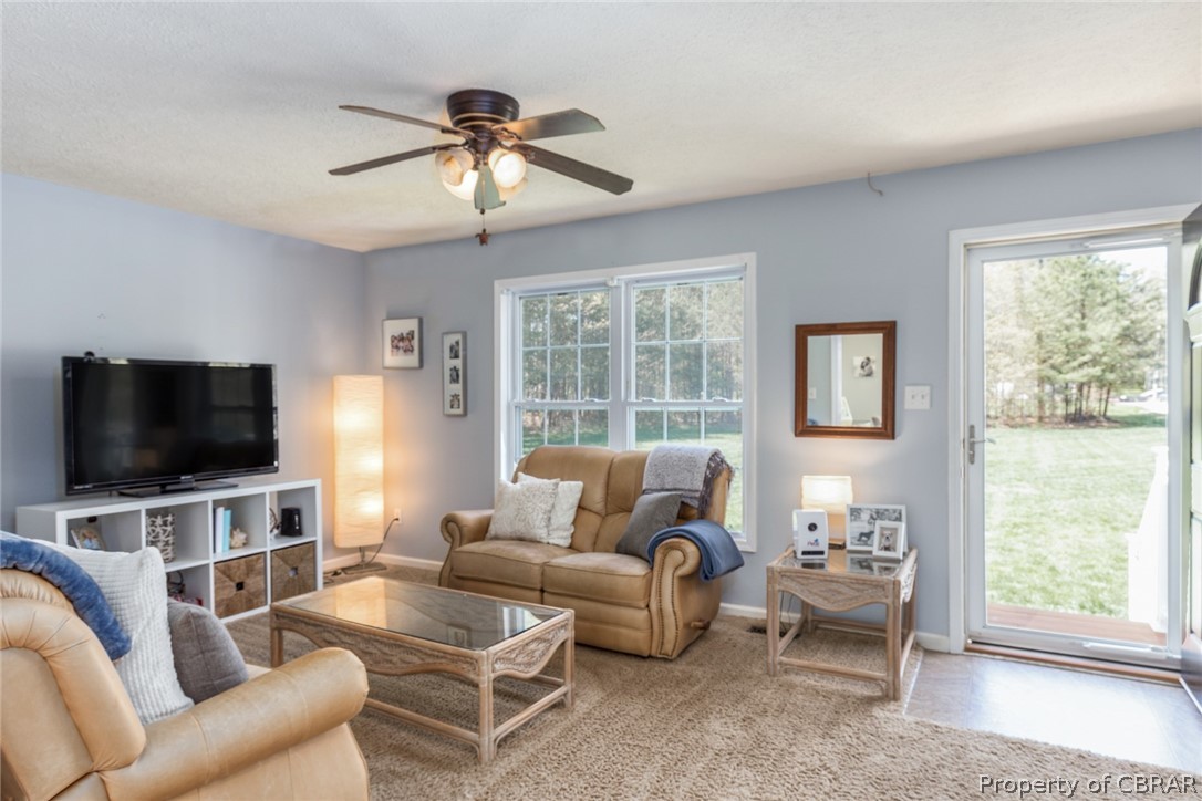 4482 Buena Vista Road Saluda, VA 23149 - Photo 5 of 21