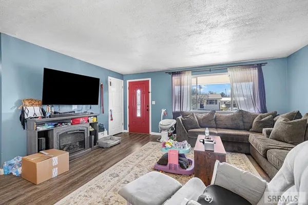 $335,000 | 802 Bonanza Avenue, Chubbuck, ID 83202