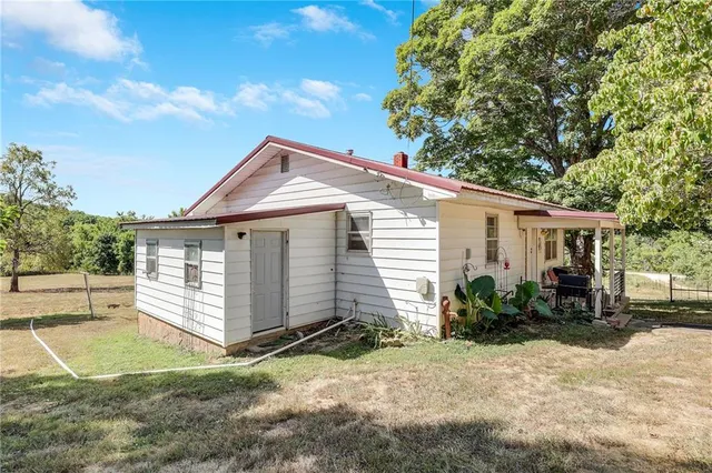 $1,625,000 | 27930 Hwy B, Lincoln, MO 65338