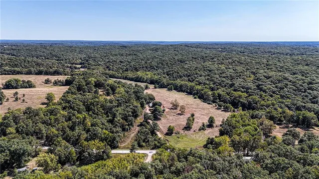 $1,625,000 | 27930 Hwy B, Lincoln, MO 65338