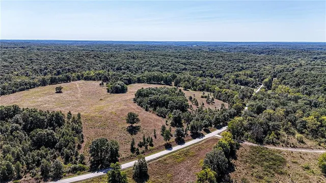 $1,625,000 | 27930 Hwy B, Lincoln, MO 65338