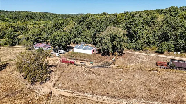 $1,625,000 | 27930 Hwy B, Lincoln, MO 65338