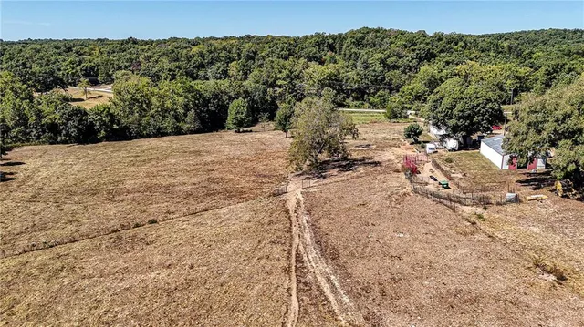$1,625,000 | 27930 Hwy B, Lincoln, MO 65338