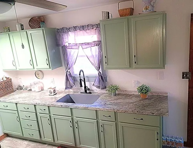 $1,625,000 | 27930 Hwy B, Lincoln, MO 65338