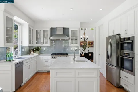 $2,795,000 | 2151 Sky View Court, Moraga, CA 94556