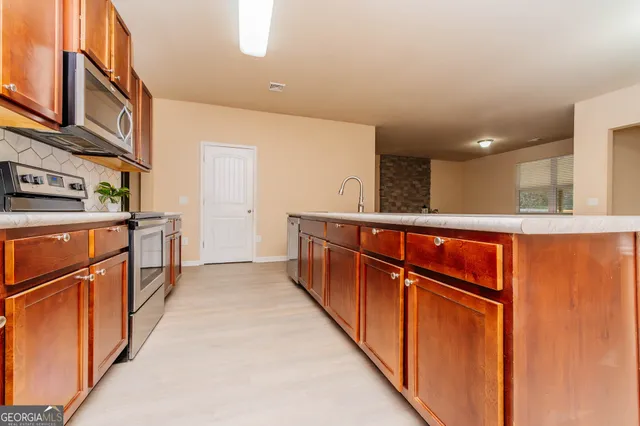 $267,000 | 208 Flowing Meadows Drive, Kathleen, GA 31047