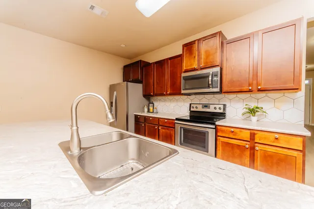 $267,000 | 208 Flowing Meadows Drive, Kathleen, GA 31047