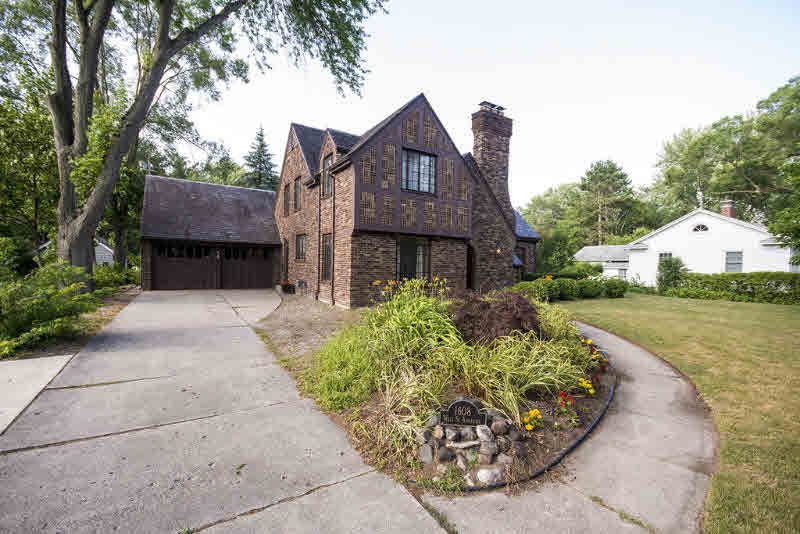 1608 West St Andrews Road Midland, MI 48640 - Photo 5 of 32 Gallery Image 5